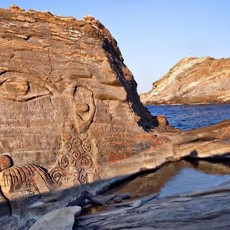 Kleris 2 3* Tínos